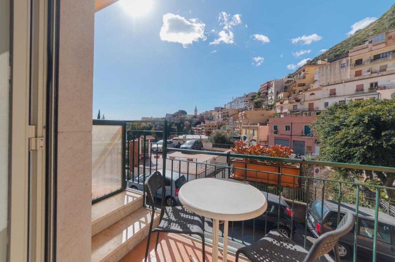 Fontana Vecchia Bed and Breakfast Taormina Eksteriør billede